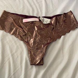 VS glitter thong undie